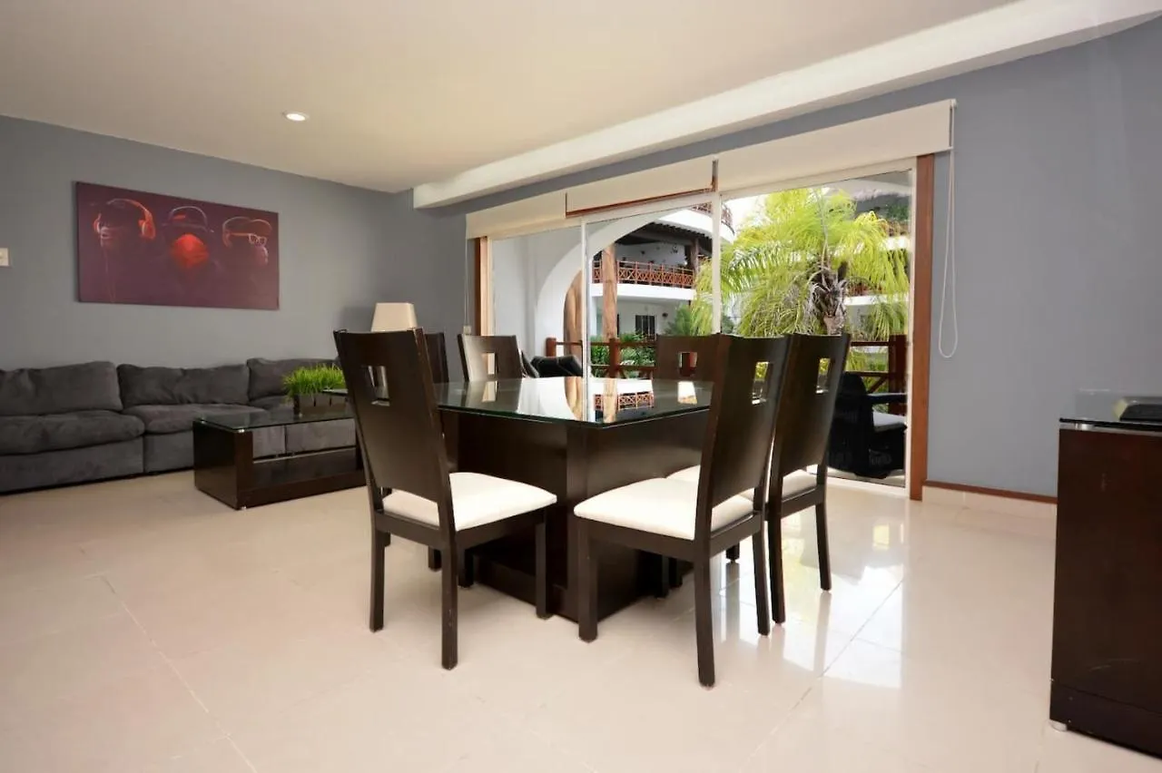 Quadra Deluxe Apartments Mamitas Zone! By Yeah Playa del Carmen