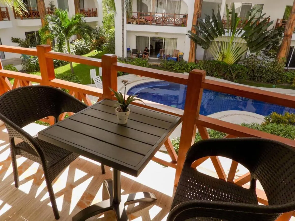 Quadra Deluxe Apartments Mamitas Zone! By Yeah Playa del Carmen México