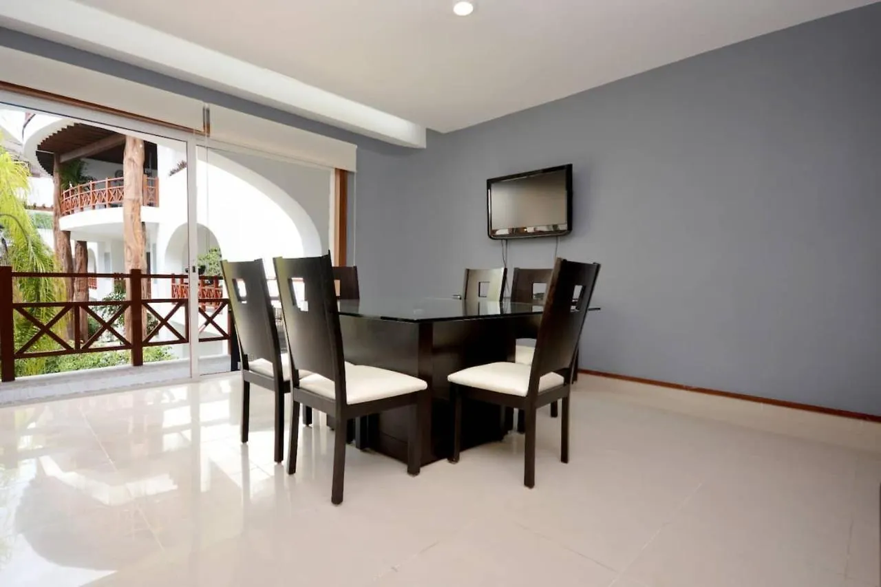 Quadra Deluxe Apartments Mamitas Zone! By Yeah Playa del Carmen