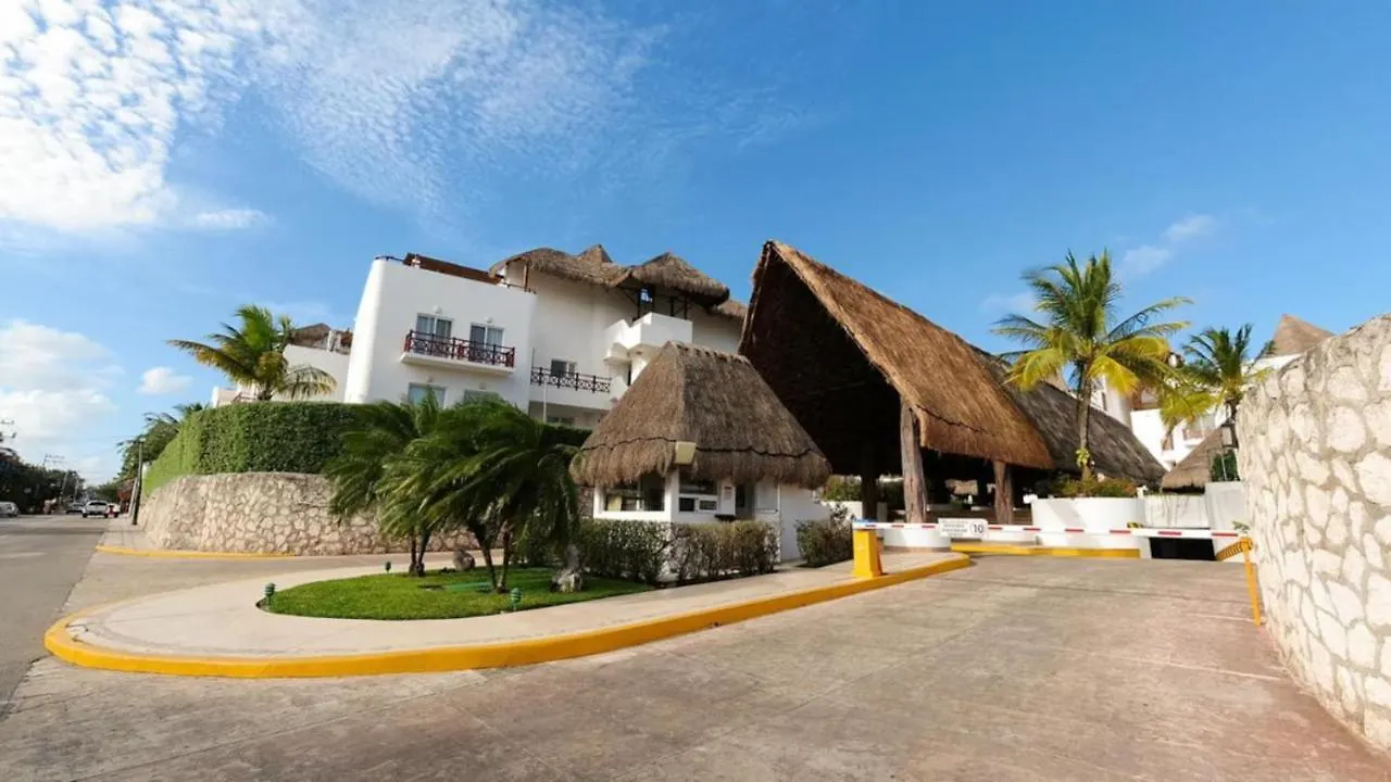 Quadra Deluxe Apartments Mamitas Zone! By Yeah Playa del Carmen Mexico
