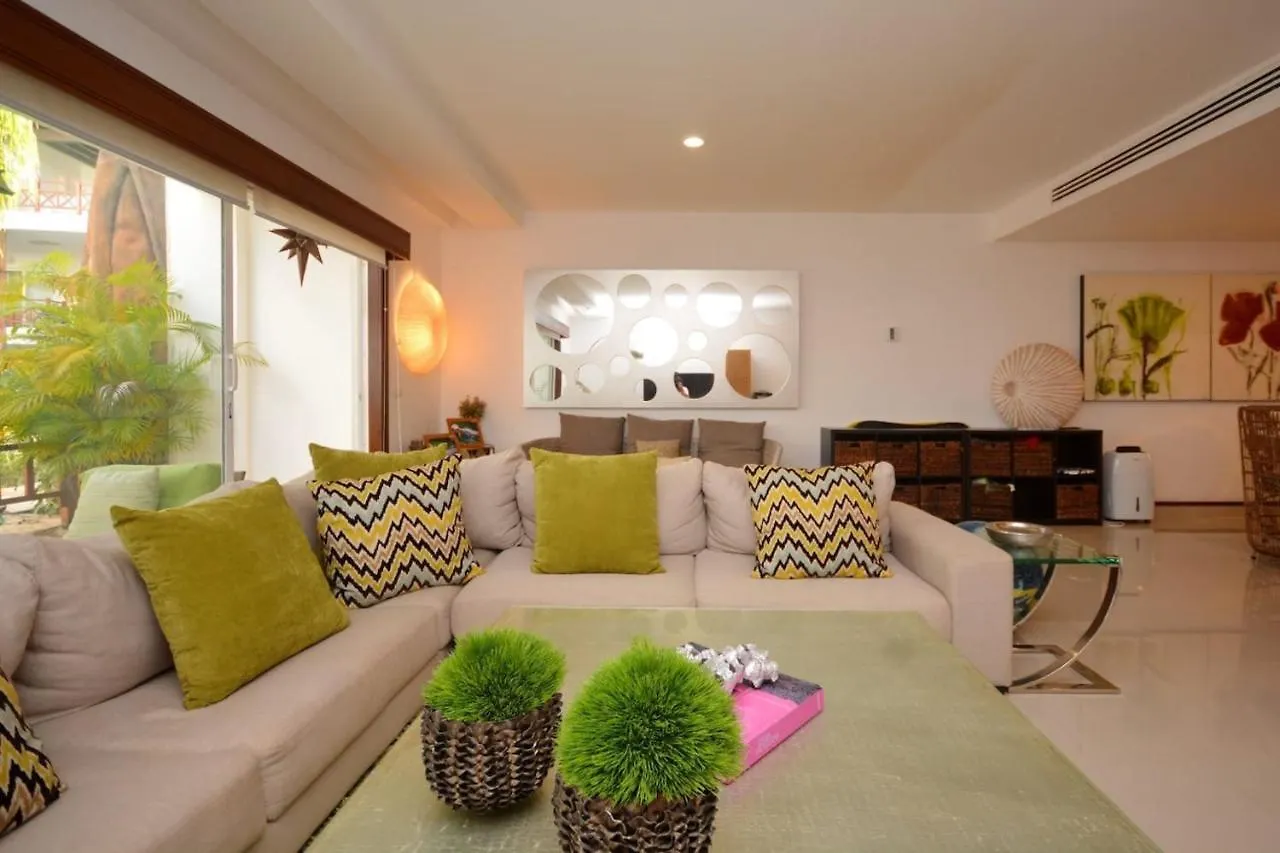 Quadra Deluxe Apartments Mamitas Zone! By Yeah Playa del Carmen Mexico